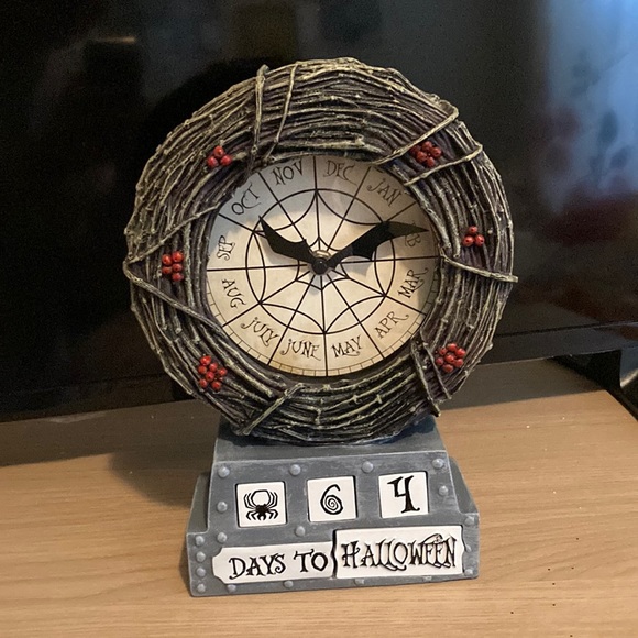 Disney Other - Nightmare before Christmas clock (Make a offer)